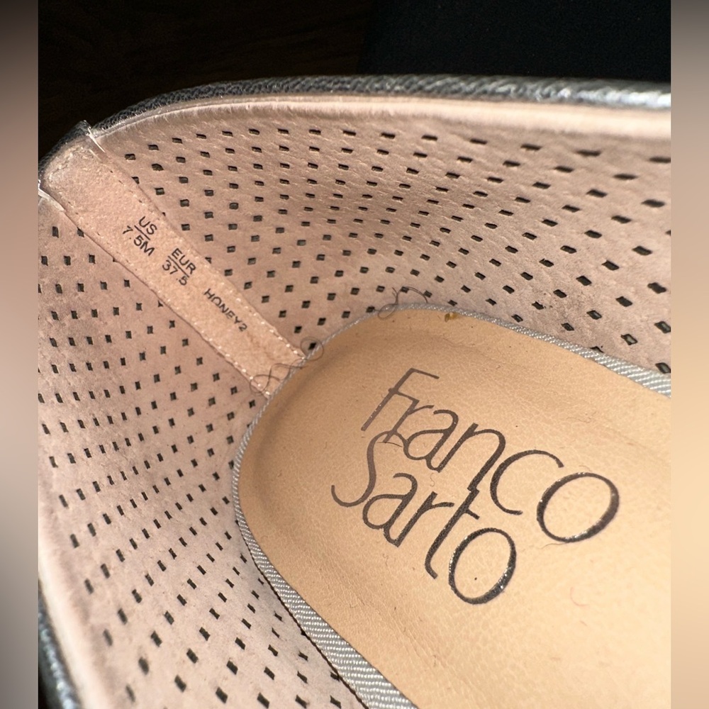 Franco Sarto Honey 2 Flats Metallic Silver Perforated | Size 7.5 | Excellent - Picture 4 of 6